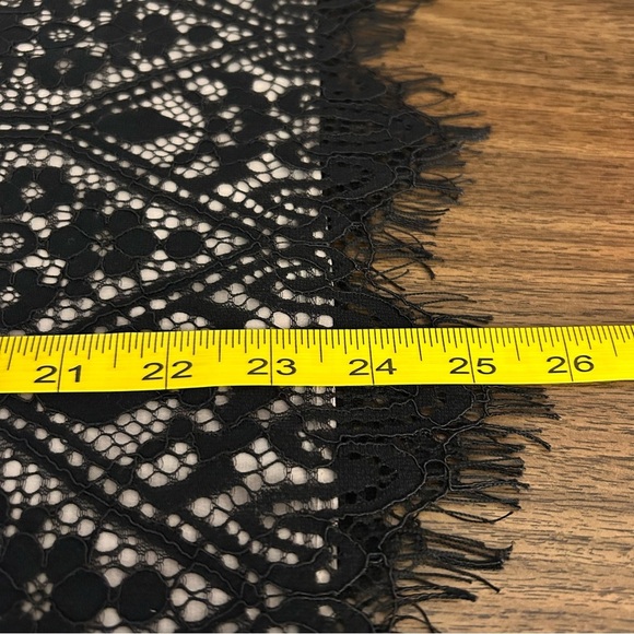 💕 Loft Elegant Black Lace Sleeveless Top S - Picture 8 of 8